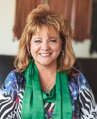 Loretta-New-Headshot-380x465